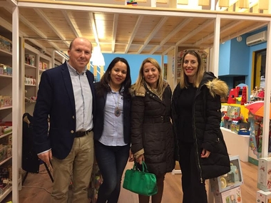Arranca la campaña navideña 2016 en Cáceres con visita del consistorio cacereño a comerciantes 