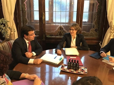Vara traslada a la ministra de Agricultura que la DIA de Aguablanca es un 