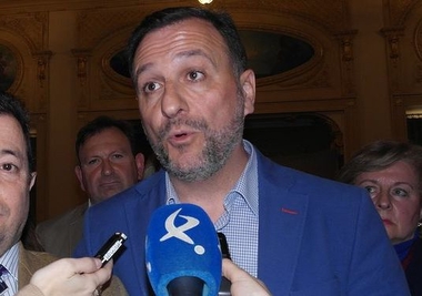El diputado Morales debe dimitir
