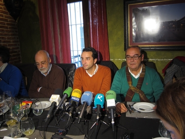 La oposición del Ayuntamiento de Badajoz muestra 