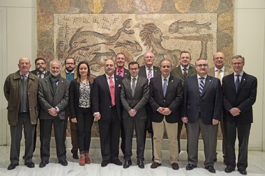 El presidente de la Diputación de Badajoz recibe a Ignacio Arrojo y a la directiva del Colegio Oficial de Médicos