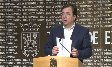 Vara afirma que Extremadura es más justa, más igualitaria y menos morosa que hace un año