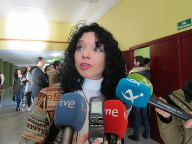 Jóvenes gitanos actuarán como promotores educativos para reducir el abandono escolar de su etnia en Extremadura