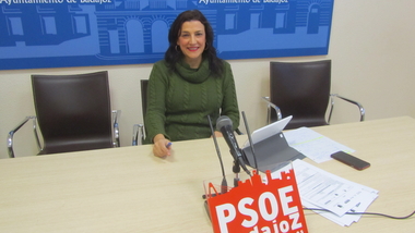 El Grupo Socialista considera fuera de legalidad no incluir a beneficiarios de la Renta Básica en el Plan de Empleo Social