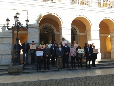 El Ayuntamiento de Badajoz secunda un minuto de silencio por la última víctima de violencia de género