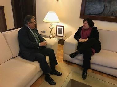 Begoña García destaca la colaboración del Gobierno central con la Junta en materia de extinción de incendios