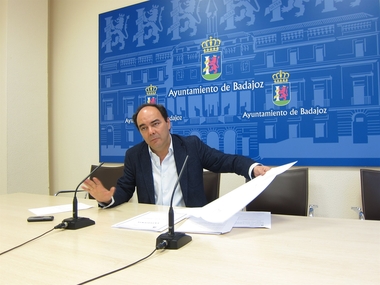 El Ayuntamiento de Badajoz busca flexibilizar el Plan General para implantar usos o actividades industriales