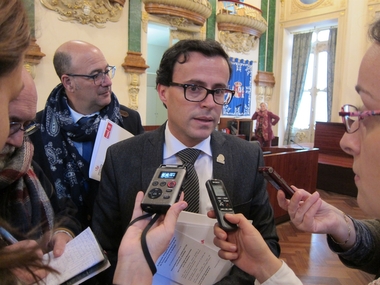 La Junta solicita a la Diputación de Badajoz 2.000 metros del Hospital Provincial para la Escuela Oficial de Idiomas