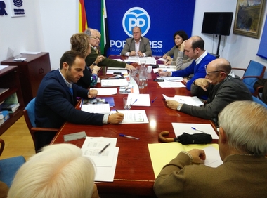 Monago ratifica el 
