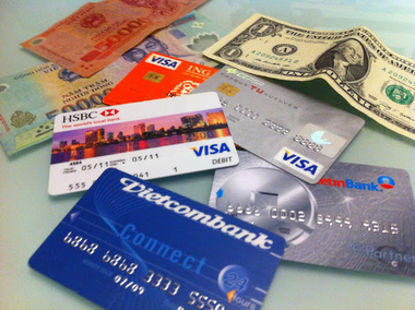 ¿Qué diferencia hay entre una tarjeta de crédito y una de débito?