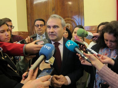 El Ayuntamiento de Badajoz no acudirá al TSJEx para recurrir la resolución relativa a la implantación de tecnología LED