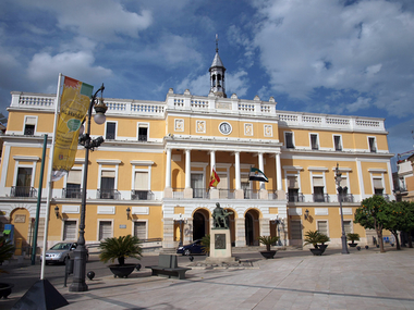 Postura De VOX Badajoz ante las últimas informaciones acaecidas en Ayuntamiento de Badajoz