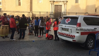 Cruz Roja atiende a doce personas en el dispositivo de la primera jornada del Carnaval de Badajoz