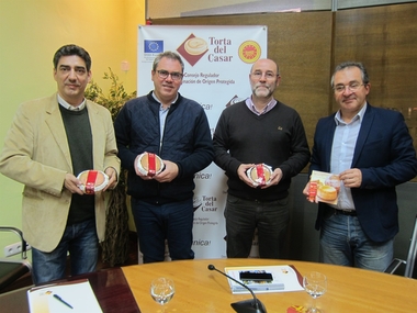 La DOP Torta del Casar certificó 294.371 kilos y facturó en 2016 más de 4,7 millones de euros
