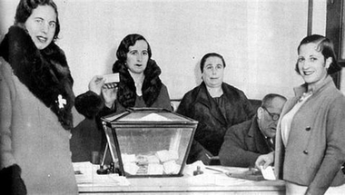 El Museo Etnográfico González Santana de Olivenza (Badajoz) mostrará una exposición sobre el voto femenino en España