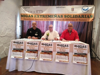 La VI 'Migas Extremeñas Solidarias' repartirá cerca de 3.000 raciones en Badajoz este sábado
