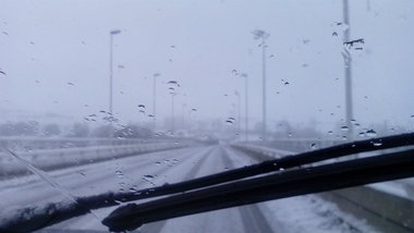 La nieve provoca cortes de carreteras en el puerto de Honduras y Piornal, en la provincia de Cáceres