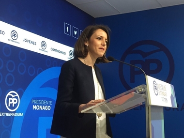 El PP critica que Vara esté 