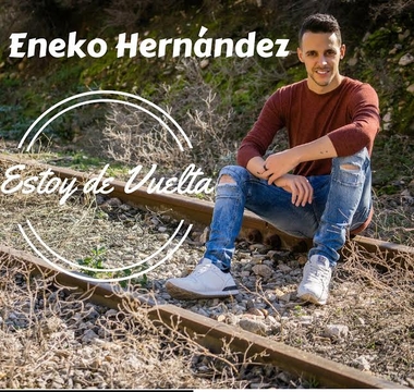 Eneko canta temas de su disco 'Estoy de vuelta' 