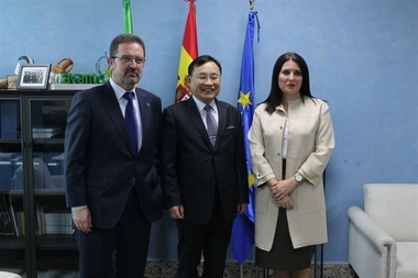 El embajador de Corea del Sur participa en una jornada en Mérida para estrechar relaciones comerciales con Extremadura