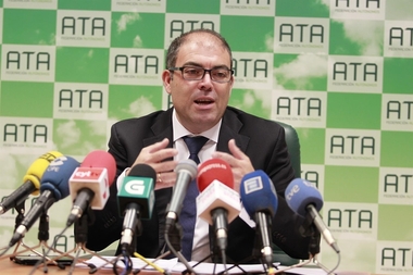 El número de autónomos baja un 0,2 por ciento en Extremadura en el primer trimestre del año, según ATA
