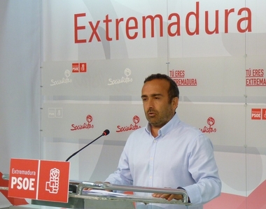 El PSOE extremeño lamenta el 