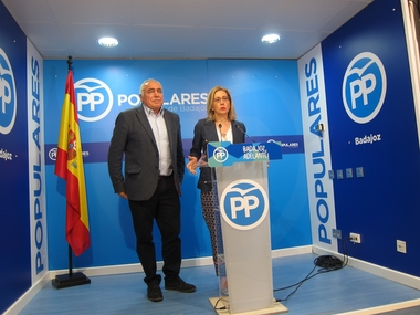 La diputada del PP Teresa Angulo remarca el 
