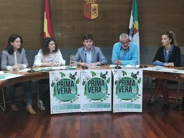 El Valle del Alagón celebra la XII Primavera en la Dehesa para potenciar sus recursos naturales