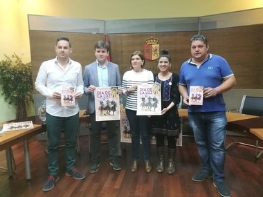 Arroyo de la Luz (Cáceres) espera unos 170 jinetes en la carreras del 'Día de la Luz'