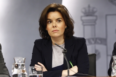 El Gobierno convocará a las CCAA y apela a los partidos para tener una 