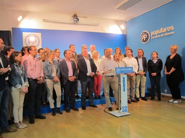 Laureano León presenta su 