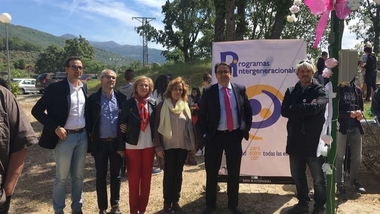 Centros educativos y residencias de mayores de Extremadura desarrollarán 