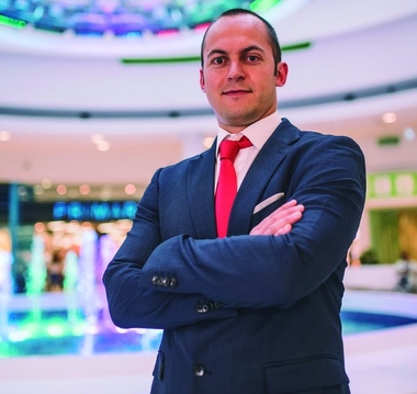 Nuevo director del Centro Comercial El Faro