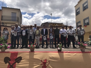 La presidenta de la Asamblea apela a la unión 