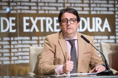 El SES propone en la Mesa Sectorial sacar una nueva convocatoria con las 41 plazas de Enfermería que quedaron desiertas