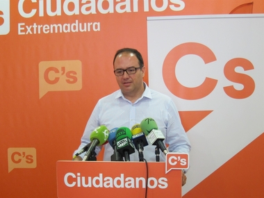 C's renueva en junio su dirección local de Badajoz en medio de la 