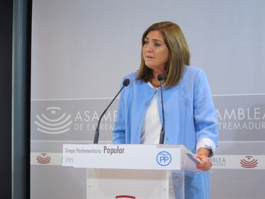 El PP de Extremadura pide la paralización del decreto 