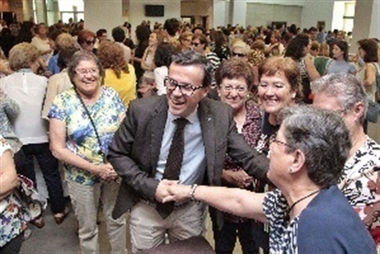 Miguel Gallardo resalta que si la mujer apuesta por los pueblos el mundo rural está 