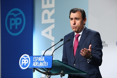 Maillo (PP) critica al PSOE extremeño por el caso Feval y reprocha a Vara que no dé explicaciones