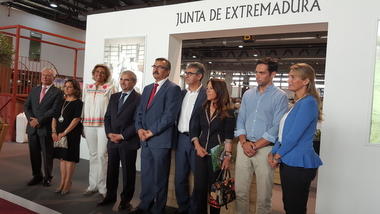 Inaugurada la IX edición de Ecuextre, Feria del Caballo y del Toro