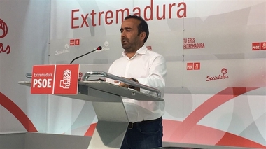 El PSOE resalta que la Junta seguirá adelante con las inversiones en infraestructuras pese a la 