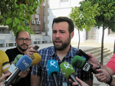 Podemos pide más participación de colectivos sociales en la comisión de seguimiento de la Renta Básica en Extremadura