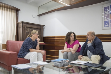 Unicef Extremadura propone a la Asamblea una renovación del Pacto por la Infancia en la comunidad, que data de 2011