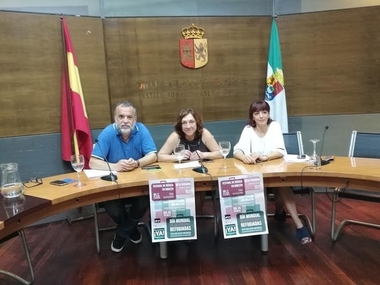 Cáceres se une a la manifestación para pedir un 