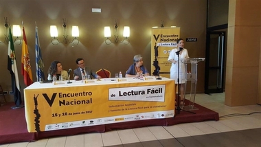Gil Rosiña destaca la necesidad de abordar políticas que eliminen las barreras cognitivas