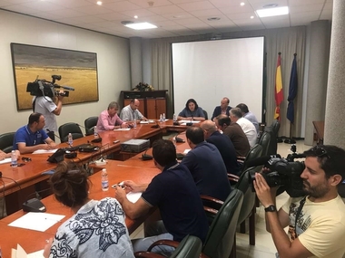 La Junta explica a los alcaldes de Tierra de Barros el proyecto de financiación para dar 