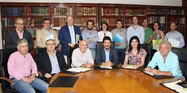 Los colegios profesionales sanitarios extremeños piden a Vergeles que regule la colegiación obligatoria
