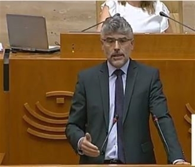 El PSOE invita a la oposición a un 