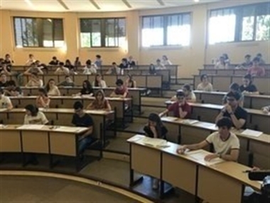 Más de 1.200 estudiantes se enfrentan desde este martes a la prueba extrarodinaria de acceso a la universidad
