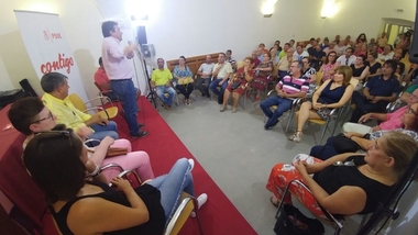 Vara anuncia que las entidades locales menores tendrán representación en la próxima Ejecutiva del PSOE extremeño